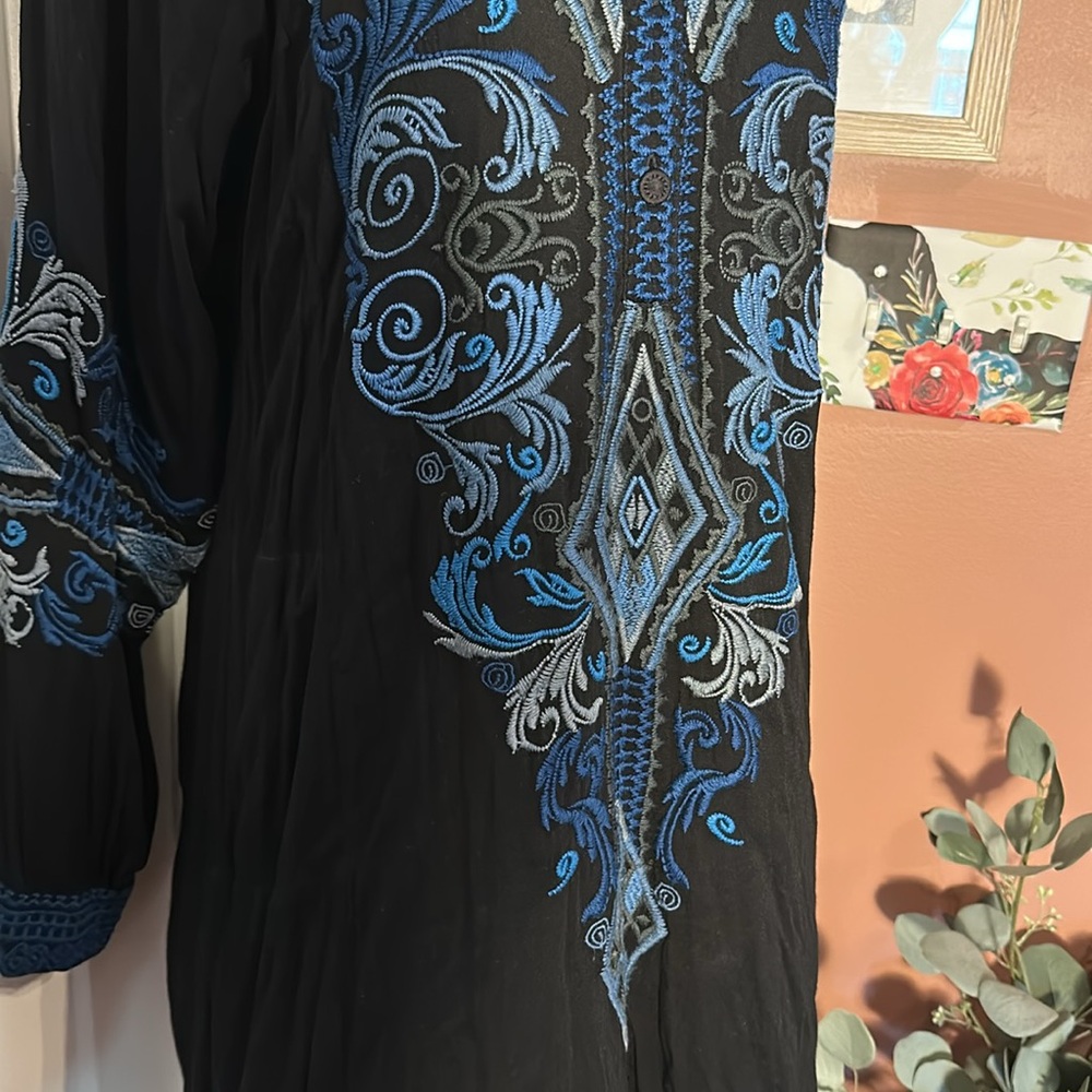 Johnny Was Biya Black & Blue Embroidered rayon blend long sleeve S tunic dress - Picture 4 of 14